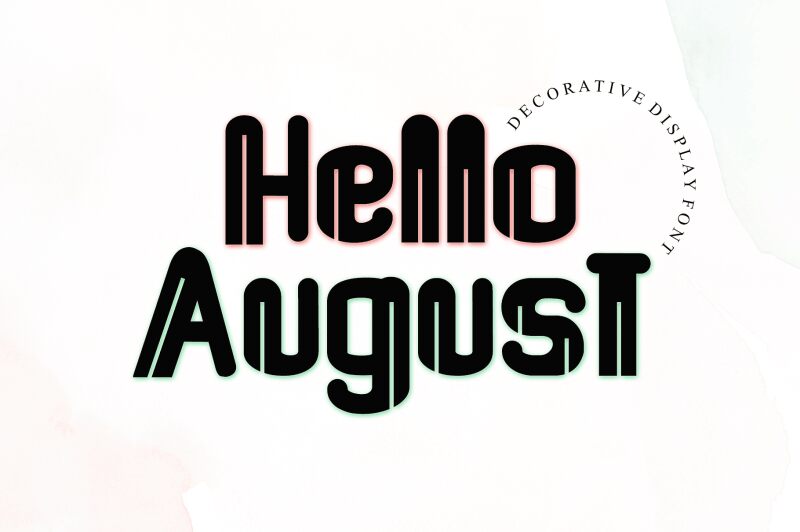 Hello August Carattere