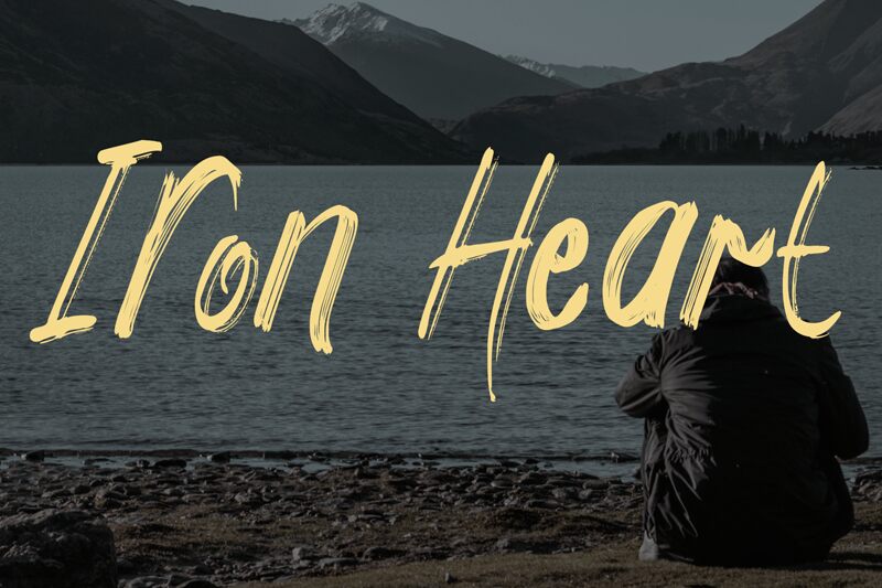 Iron_Hearts Font