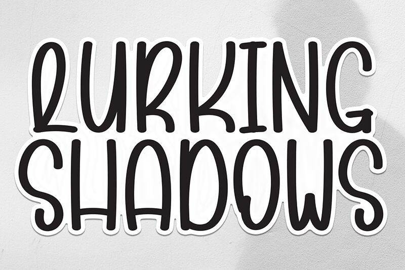 Lurking Shadows Schriftart
