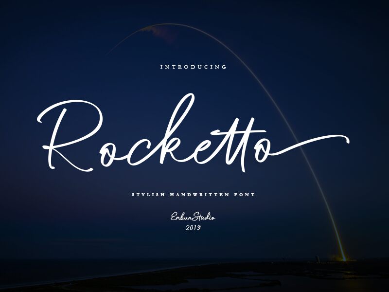 Rocketto 字体