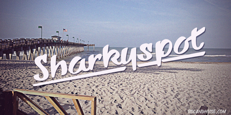 Sharkyspot Schriftart