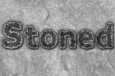 Stoned الخط 
